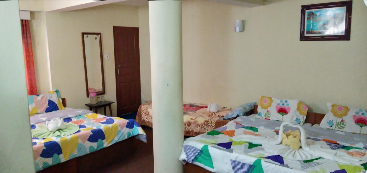 Hotel Panda International Гангток Екстериор снимка